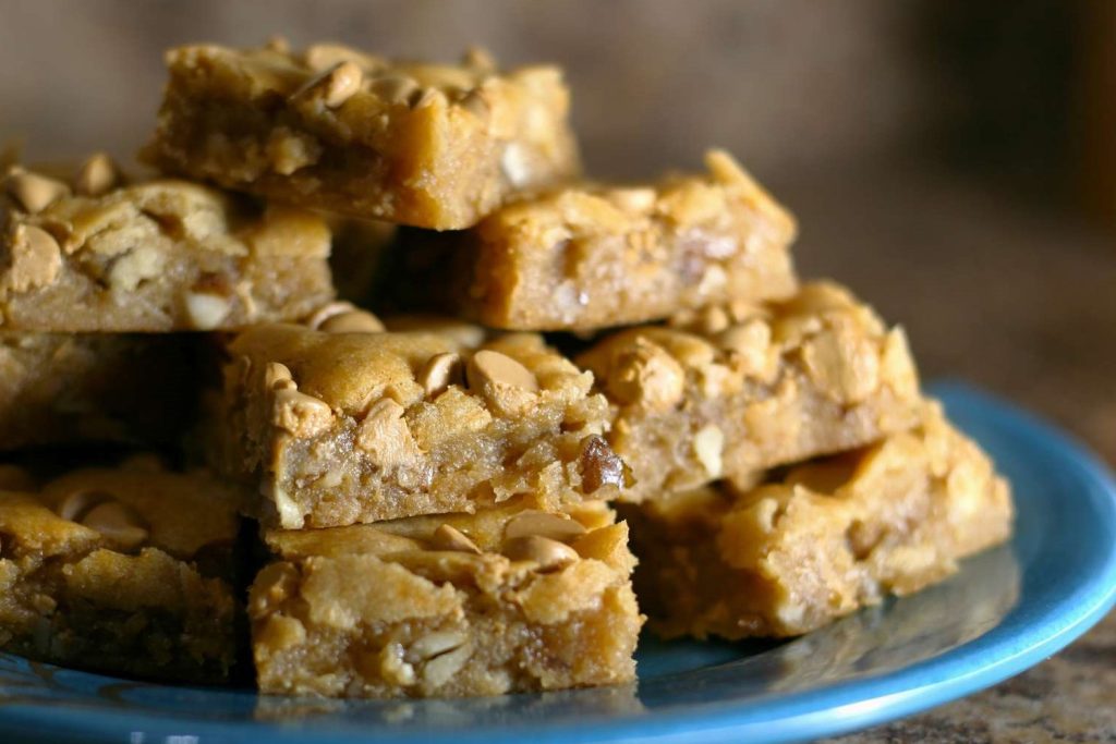 national-blonde-brownie-day-january-22