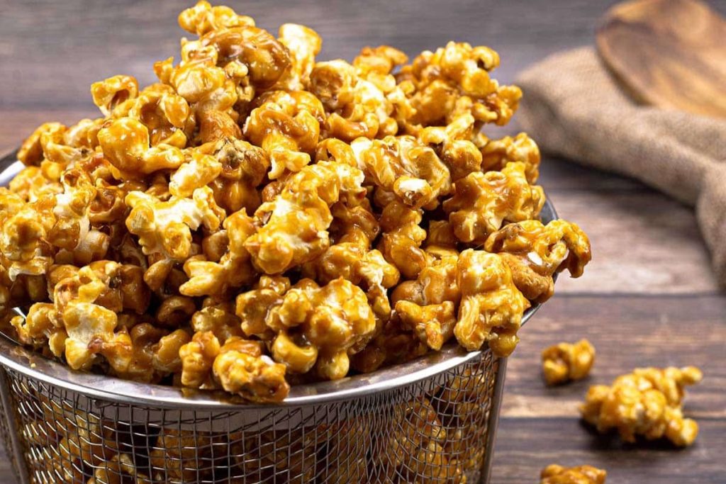 national-caramel-popcorn-day-april-6