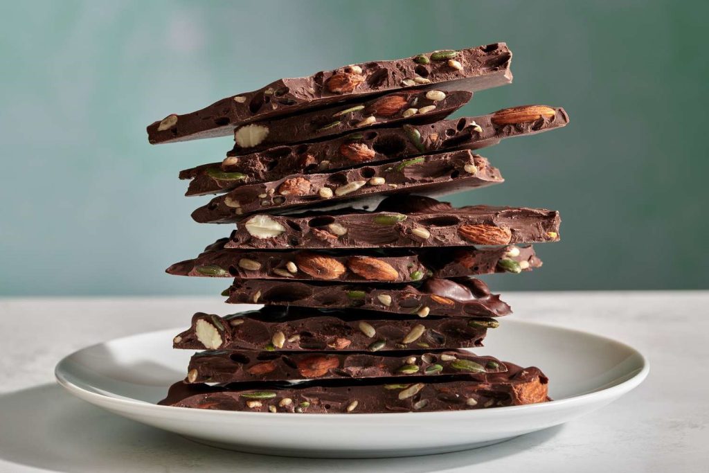 national-chocolate-with-almonds-day-july-8