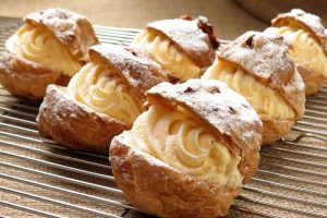 National Cream Puff Day January 2