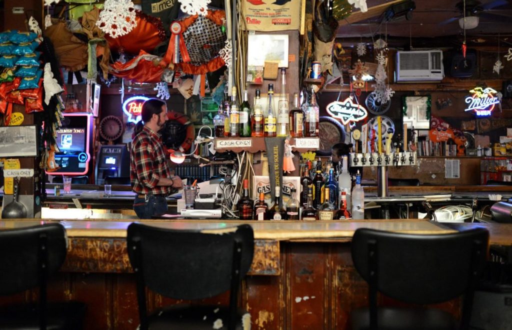 national-dive-bar-day-july-7