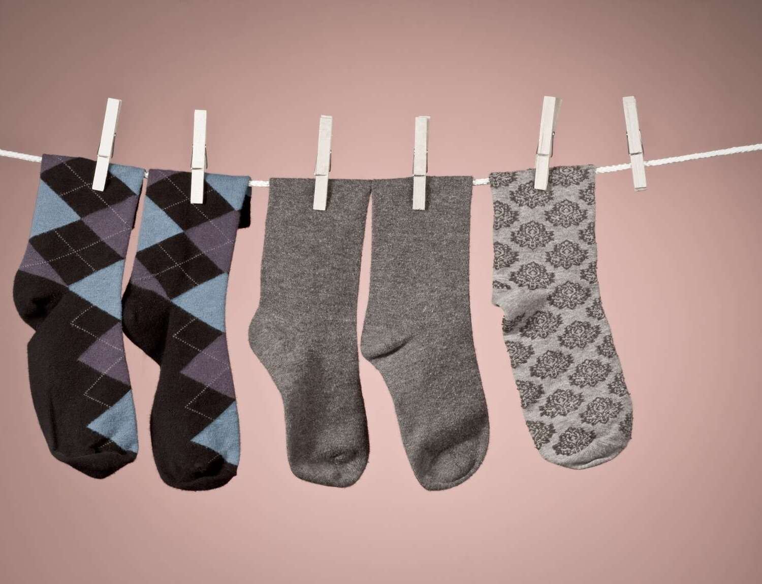 National Lost Sock Memorial Day May 9