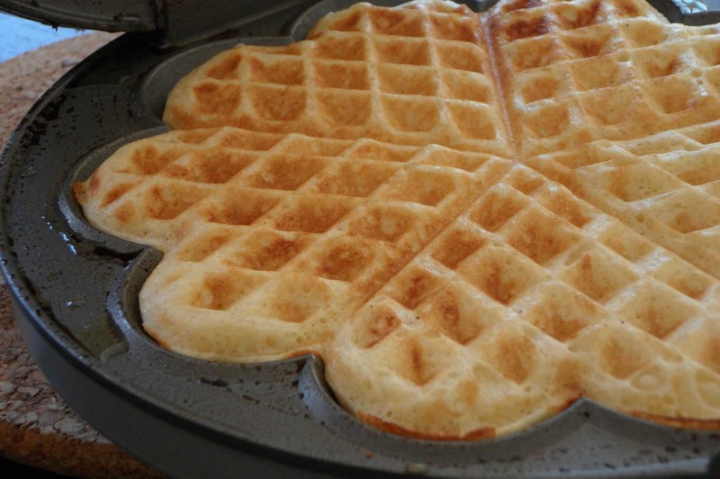 national-waffle-iron-day-june-29